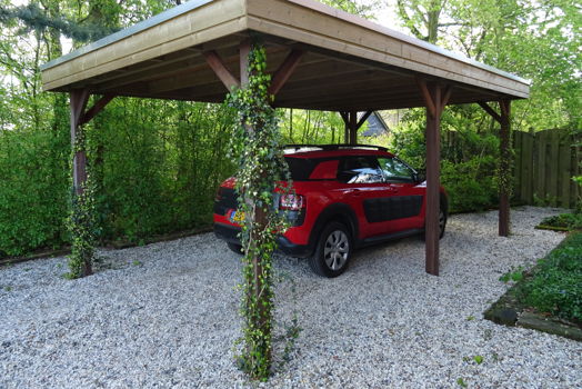 Creëer een gevoel van luxe met een houten carport op maat