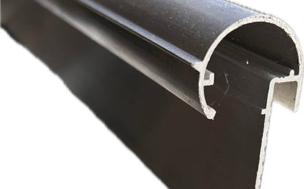 Aluminium Dakkraal 628 N blank; 27*40*2500mm + 1 koppelstuk